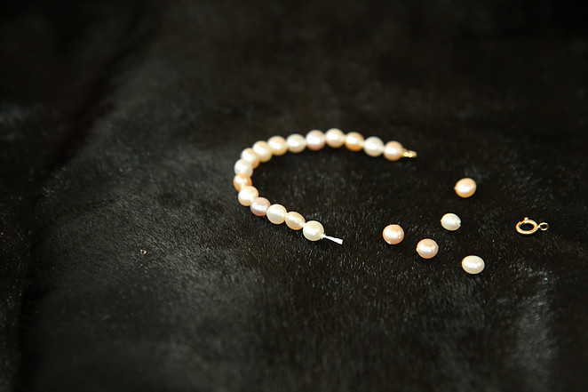 Renfilage de perles